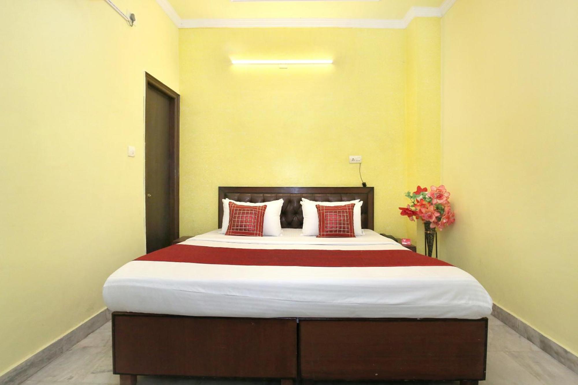 O Vansh Palace Hotel 2*